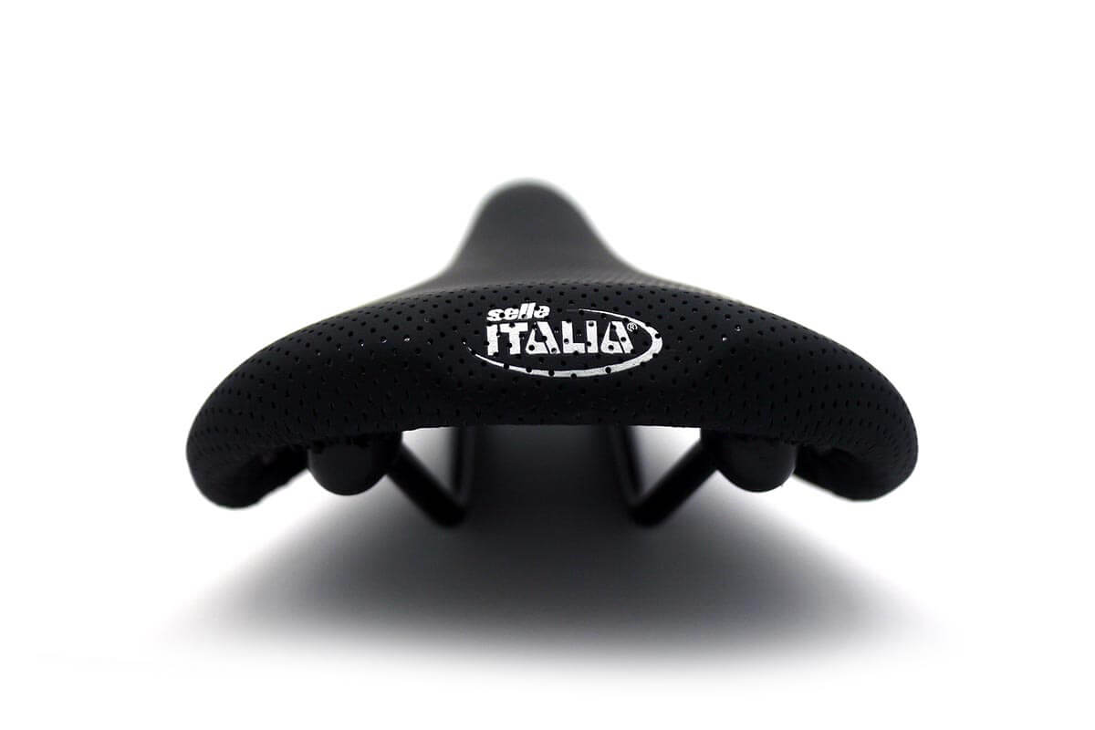 Selle Italia Flite 1990 Perforated Bicycle Saddle - A Lightweight and Comfortable Riding Solution