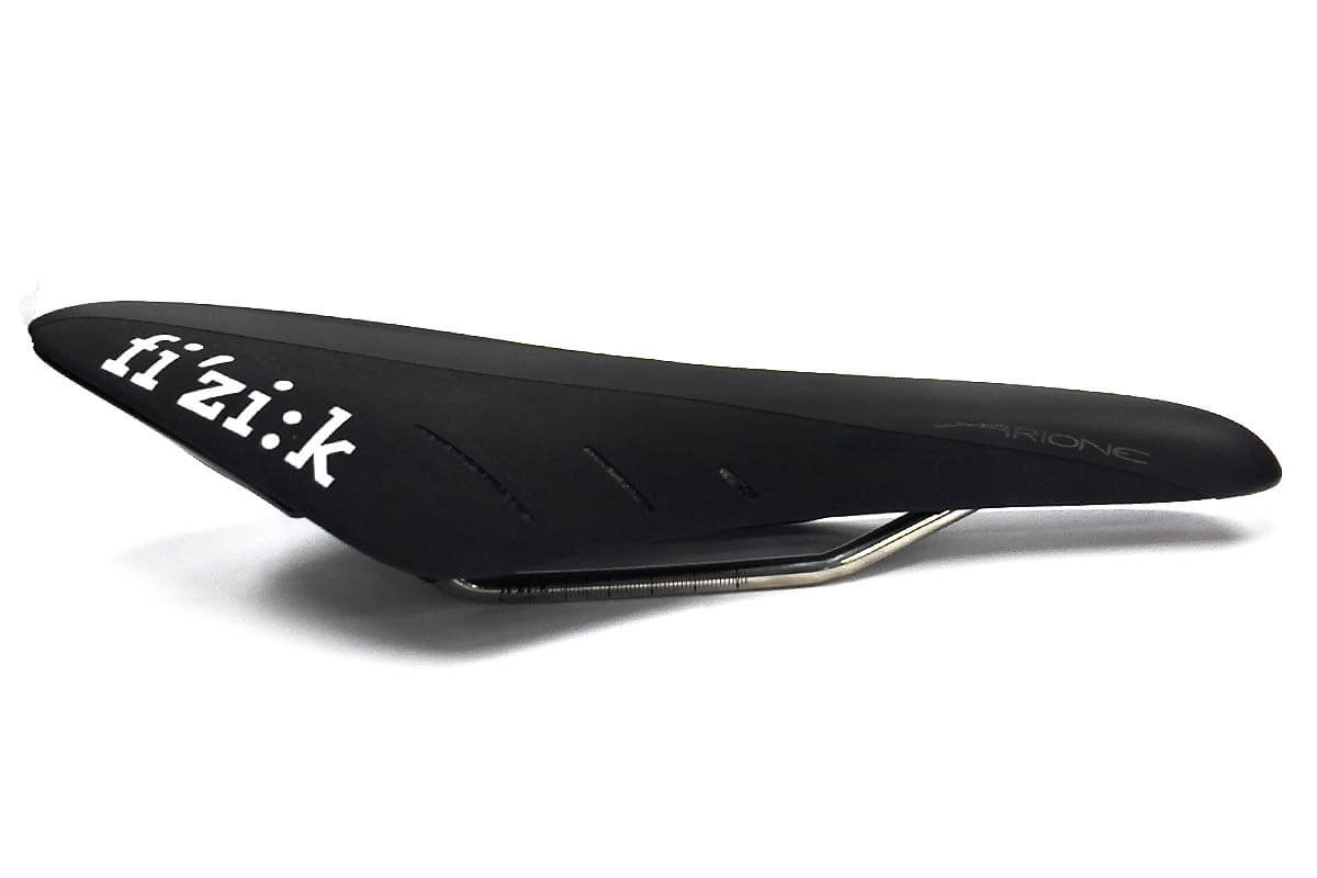 Fizik Arione R3 Kium Lightweight Cycling Saddle with Wing Flex