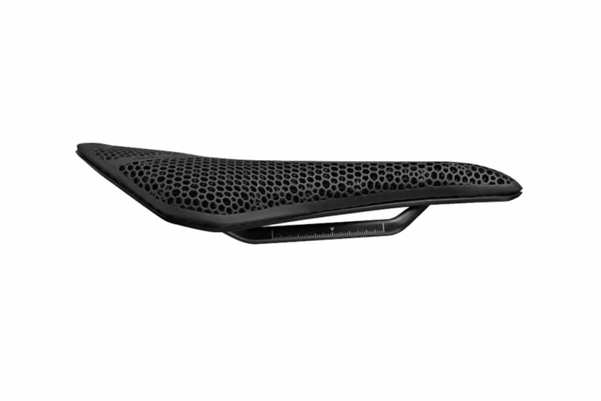 Fizik Argo Adaptive R1 Cycling Saddle with Advanced Carbon 3D Printing Technology